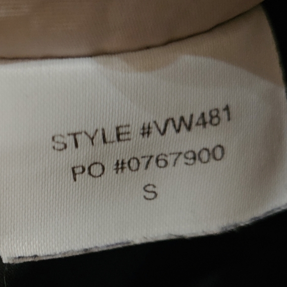 Vuori Miles Performance Joggers - Picture 9 of 10